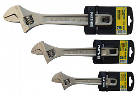 На сайте Трейдимпорт можно недорого купить Ключ разводной Profi 10"-250мм (захват 0-30мм), на пластиковом держателе Partner PA-649250. 
